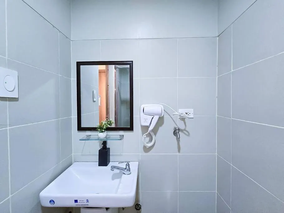 1Br Unit Condotel W/ Balcony Fame Residences -Fm21 Manila