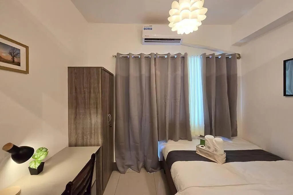 1Br Unit Condotel W/ Balcony Fame Residences -Fm21 Manila 0*,
