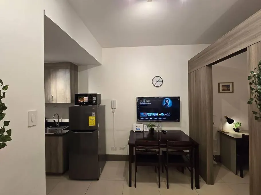 1Br Unit Condotel W/ Balcony Fame Residences -Fm21 Manila